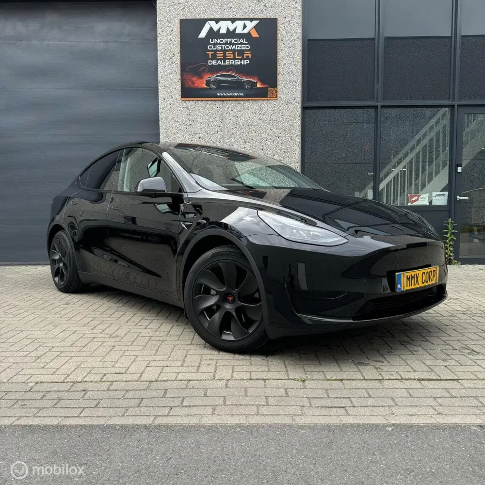Tesla Model Y Long Range AWD + MMX PACK + IAP uit 2023, foto 3