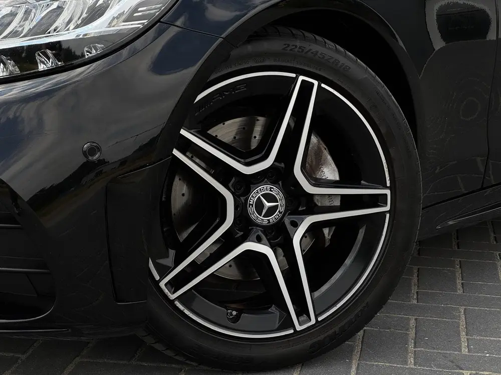 Mercedes-Benz C-Klasse 220 d Premium Plus AMG PANO uit 2019, foto 6