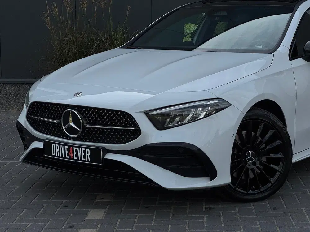 Mercedes-Benz A-Klasse 250 e AMG Line FULL PANO uit 2023, foto 5