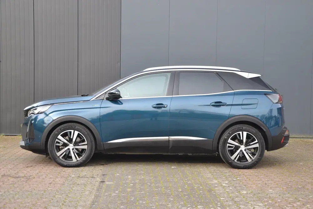 Peugeot 3008 1.6 HYbrid 225 PK * GT uit 2022, foto 3