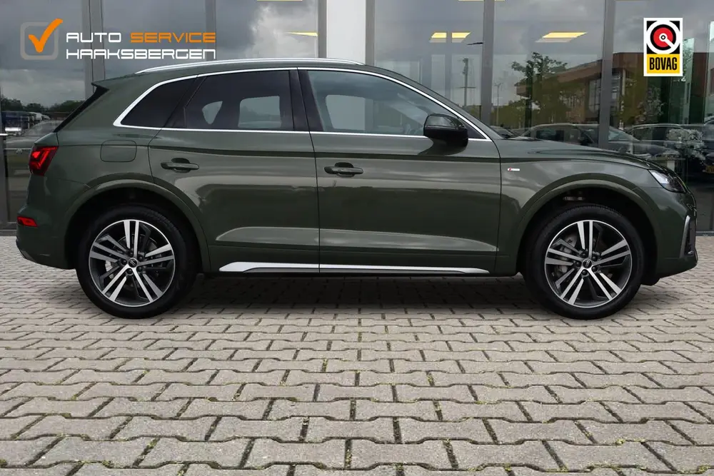 Audi Q5 55 TFSI e S-Line uit 2023, foto 5