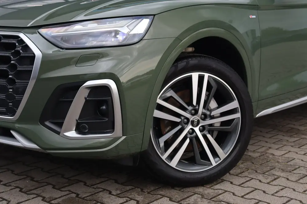 Audi Q5 55 TFSI e S-Line uit 2023, foto 7