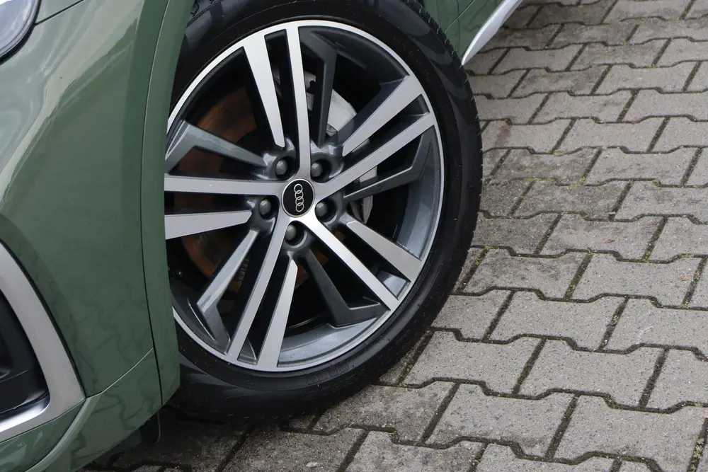 Audi Q5 55 TFSI e S-Line uit 2023, foto 9