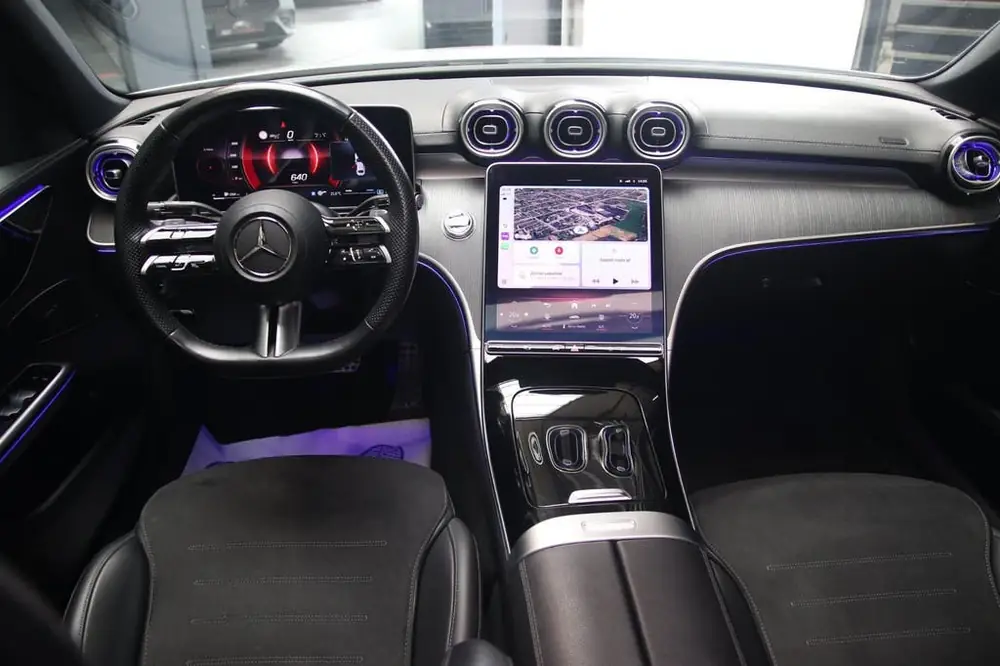 Mercedes-Benz C-Klasse 200 AMG PANO-CAMERA-SFEER-CARPLAY uit 2023, foto 3