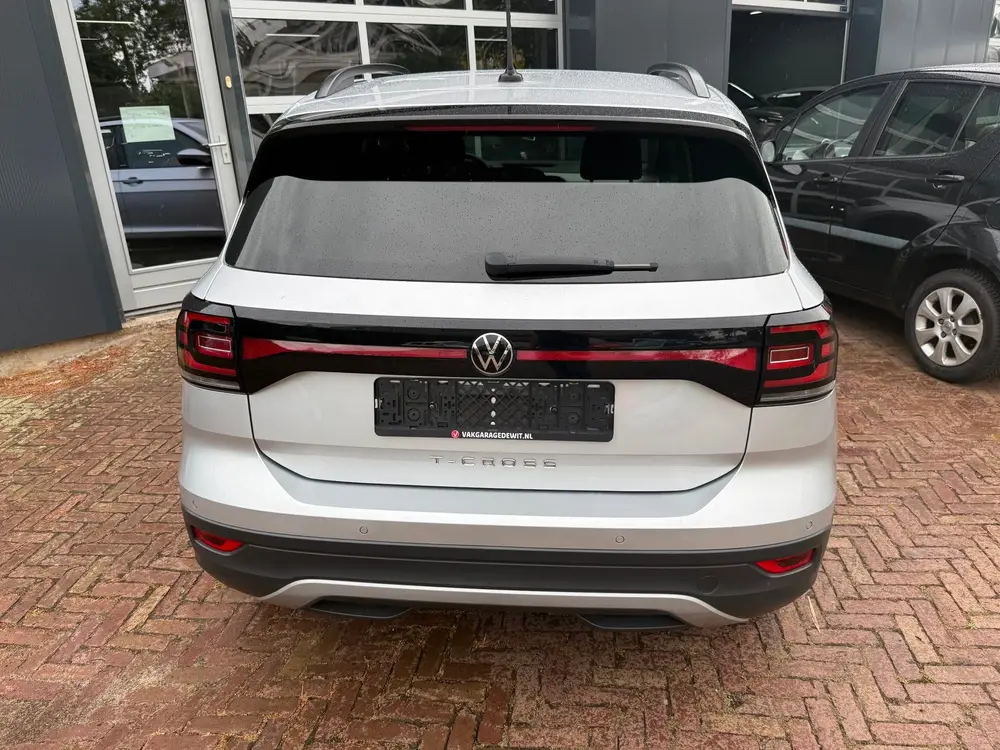 Volkswagen T-Cross 1.0 TSI Active | ACC | Trekhaak | Navigat uit 2022, foto 19
