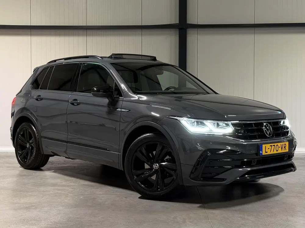 Volkswagen Tiguan 1.5 TSI R-Line Pano Virtual Harman Kardon uit 2021, foto 20