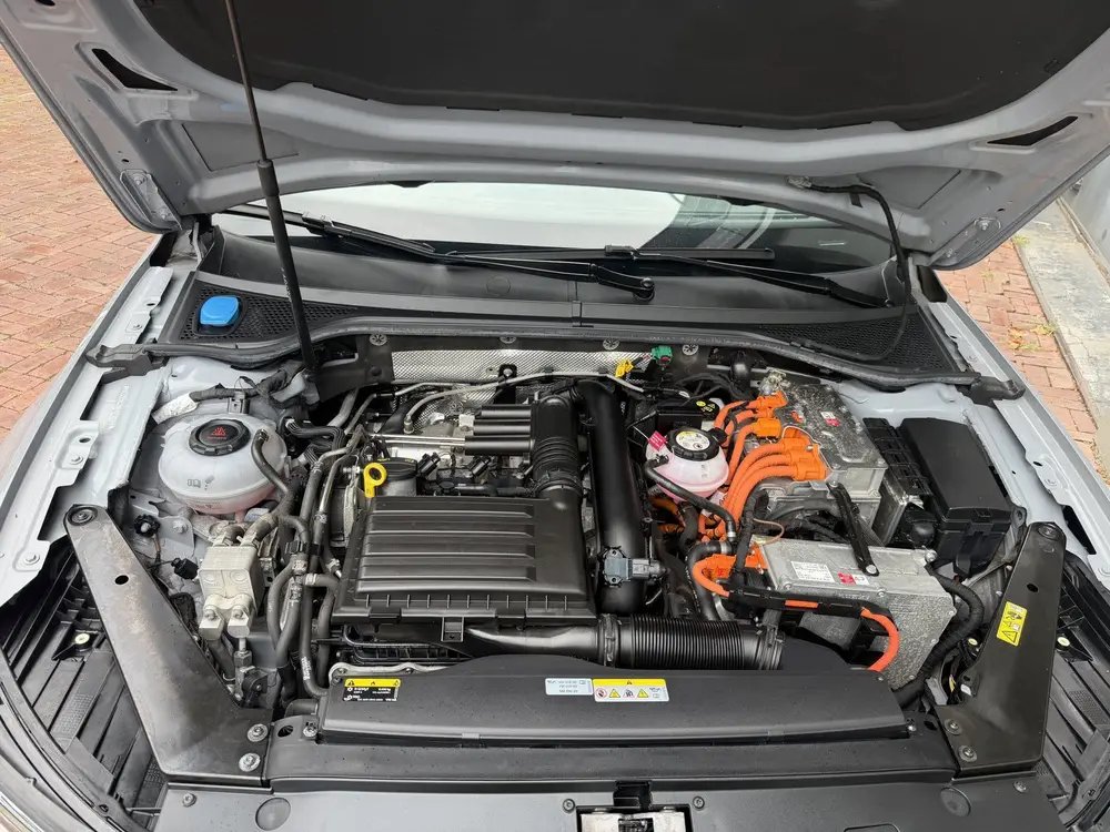 Volkswagen Passat Variant 1.4 TSI PHEV GTE Business Navi,Cli uit 2022, foto 11