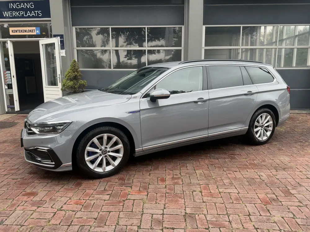 Volkswagen Passat Variant 1.4 TSI PHEV GTE Business Navi,Cli uit 2022, foto 19