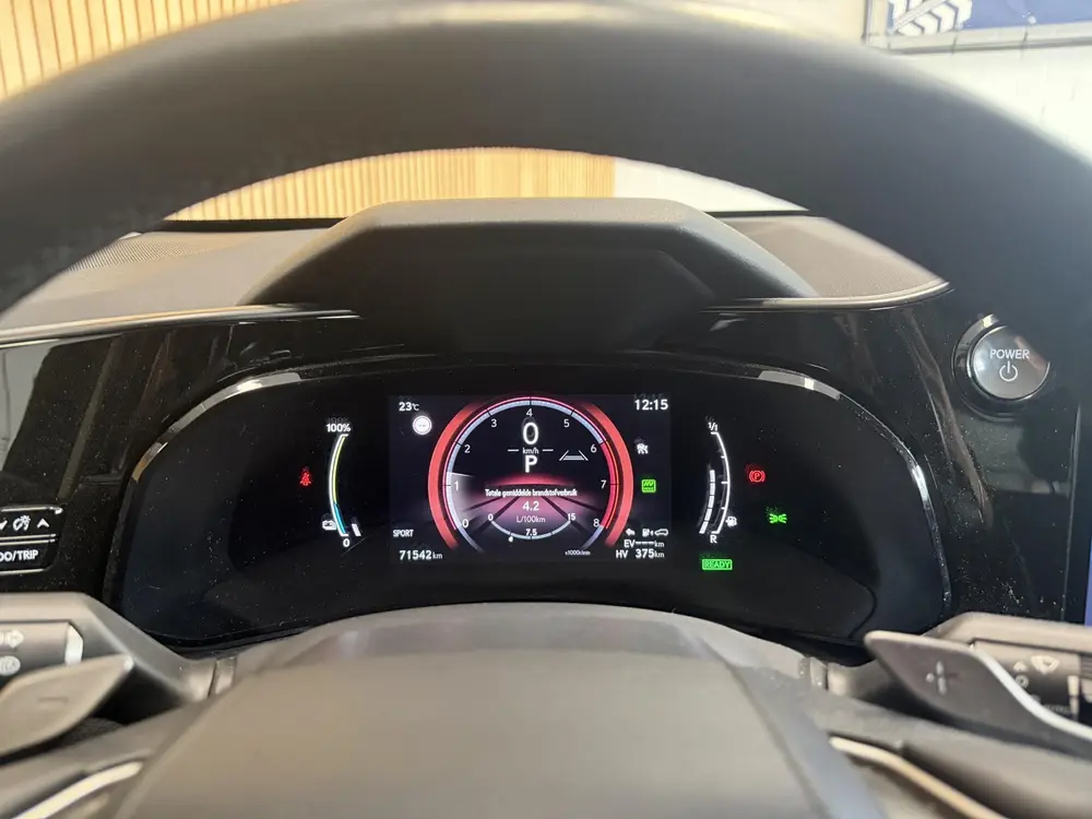 Lexus NX 450h+ AWD Launch Edition uit 2022, foto 8
