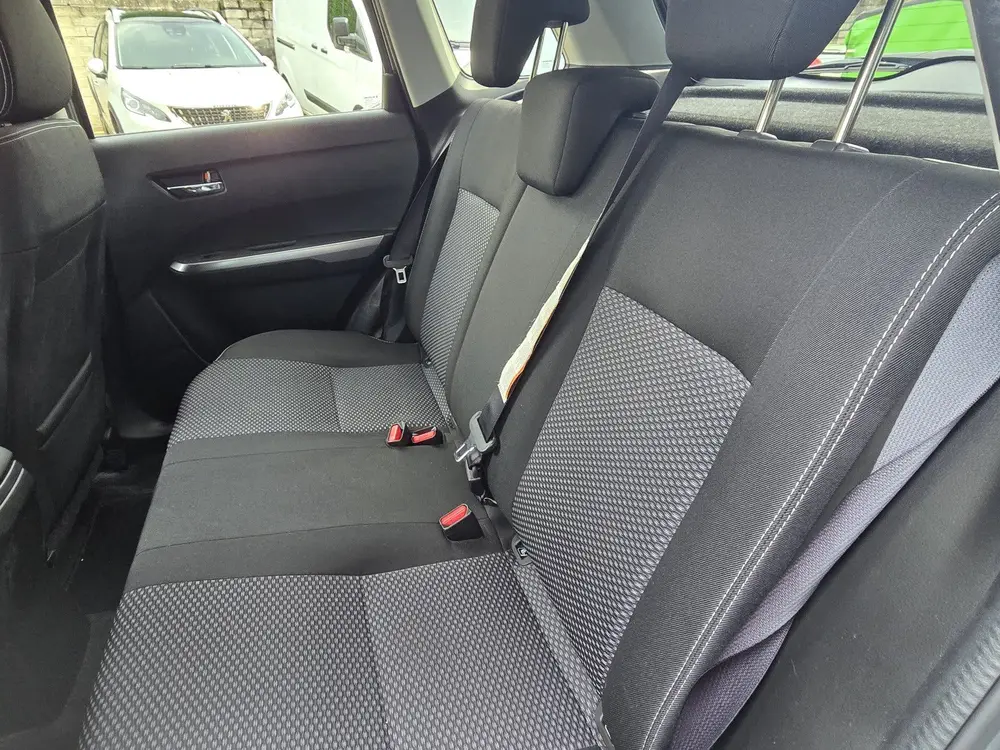 Suzuki Vitara 1.0 Boosterjet AUTOMAAT NAVI TEL CAMERA CC ECC uit 2019, foto 15