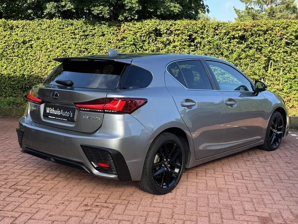 Lexus CT 200h F Sport Line Adaptieve Cruise Stoelverwarming uit 2019, foto 3