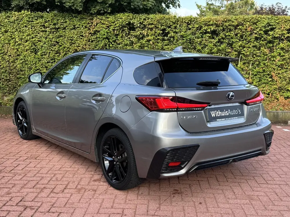 Lexus CT 200h F Sport Line Adaptieve Cruise Stoelverwarming uit 2019, foto 6