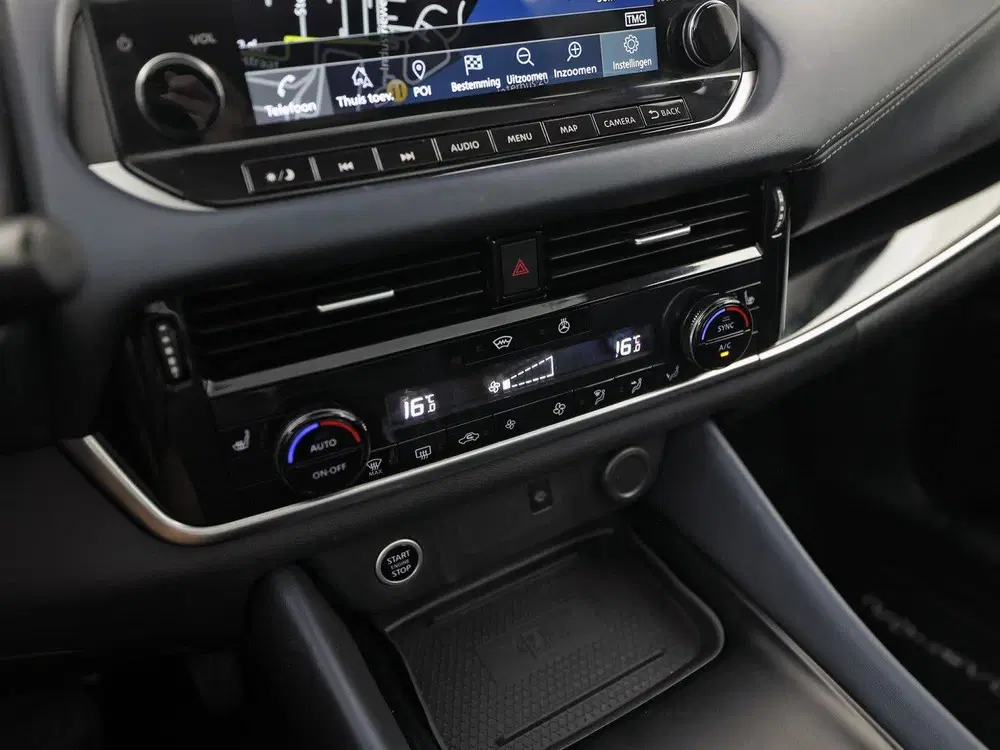 Nissan Qashqai 1.3 MHEV Xtronic Premiere Edition 158Pk Au uit 2022, foto 10