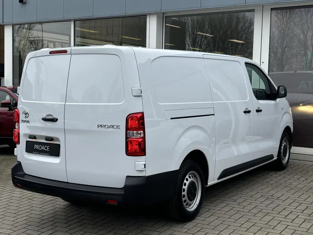 Toyota Proace 2.0 D-4D Live uit 2024, foto 13