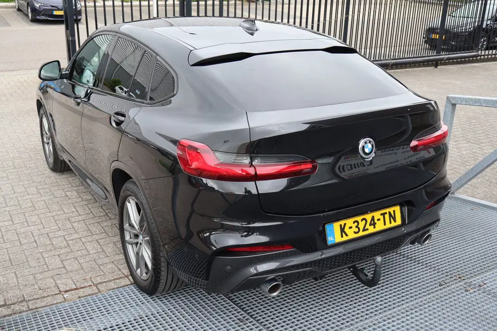 BMW X4 xDrive20i High Executive Apple carplay uit 2019, foto 12