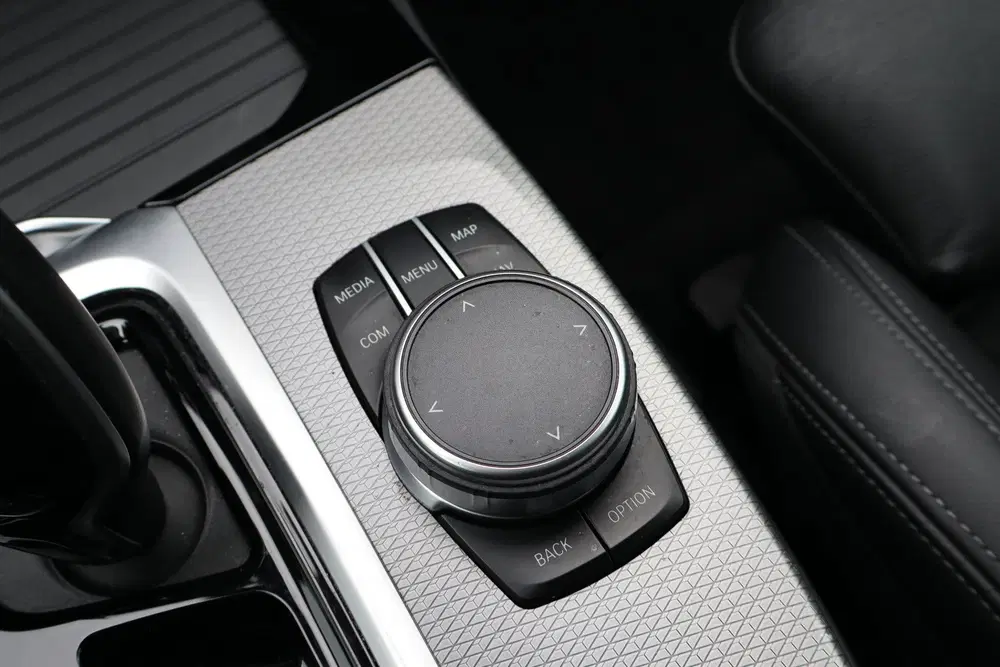 BMW X4 xDrive20i High Executive Apple carplay uit 2019, foto 20
