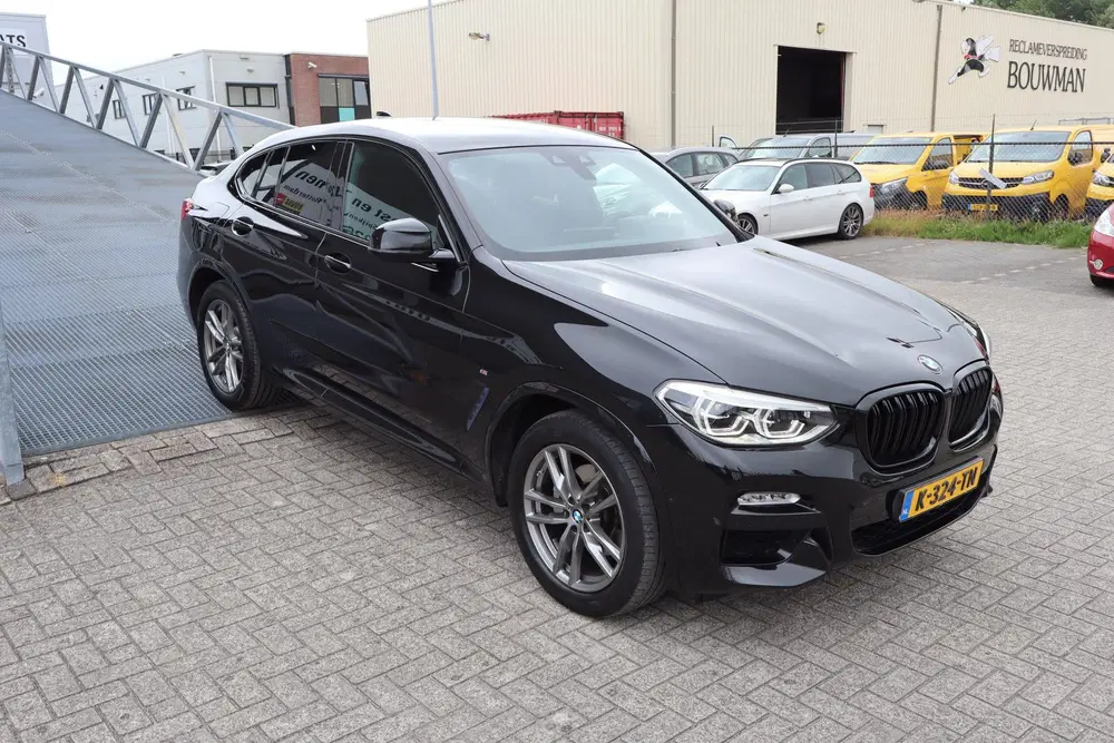 BMW X4 xDrive20i High Executive Apple carplay uit 2019, foto 8