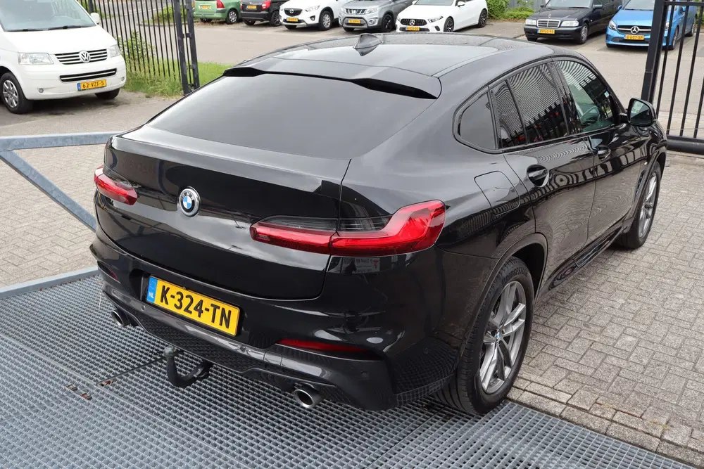 BMW X4 xDrive20i High Executive Apple carplay uit 2019, foto 9