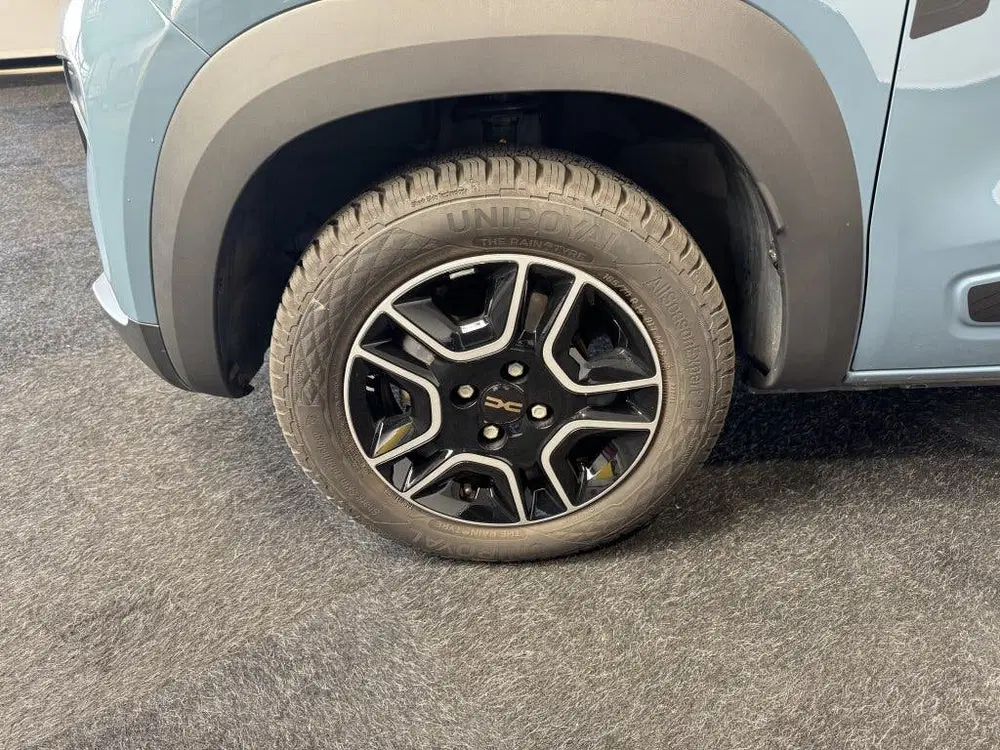Dacia Spring SOH 95% uit 2024, foto 8