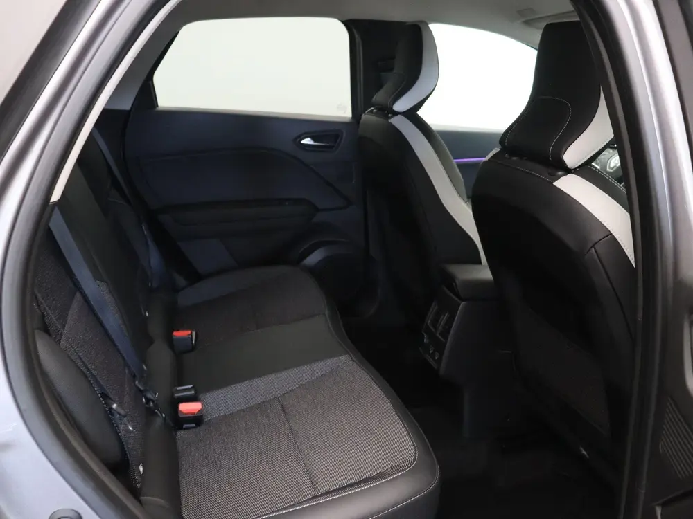 Renault Captur 1.6 E-Tech Hybrid 145 Techno uit 2022, foto 8