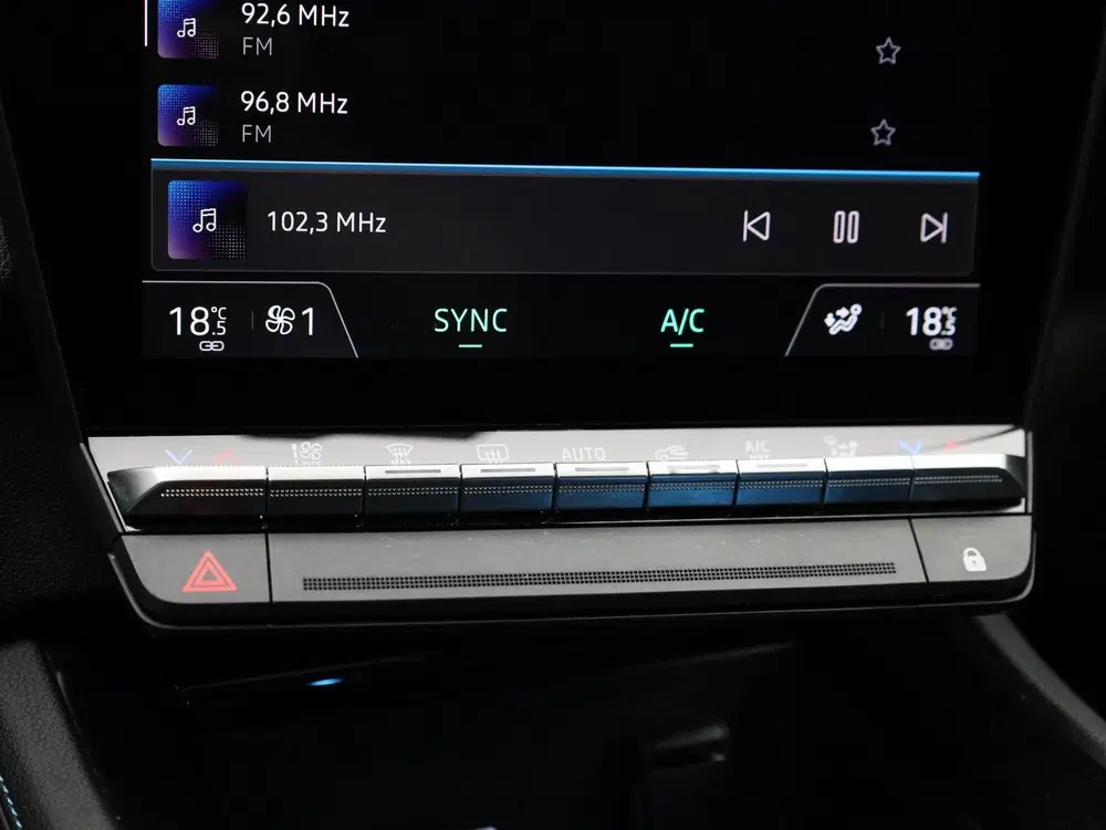 Renault Austral 1.2 E-Tech full hybrid 200 techno esprit A uit 2024, foto 19