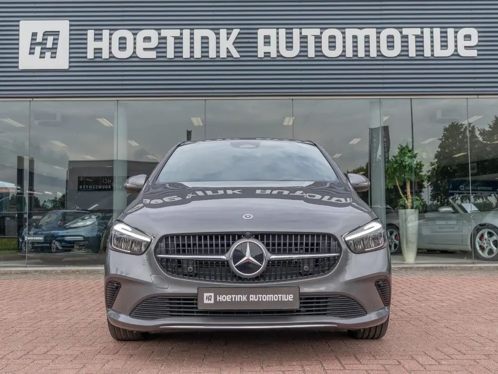 Mercedes-Benz B-Klasse 250 e Star Edition uit 2024, foto 9