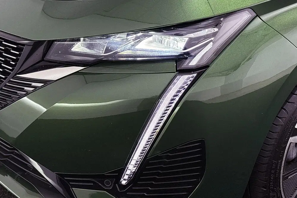 Peugeot 308 1.2 PureTech GT Automaat Navigatie LED Kop uit 2022, foto 18