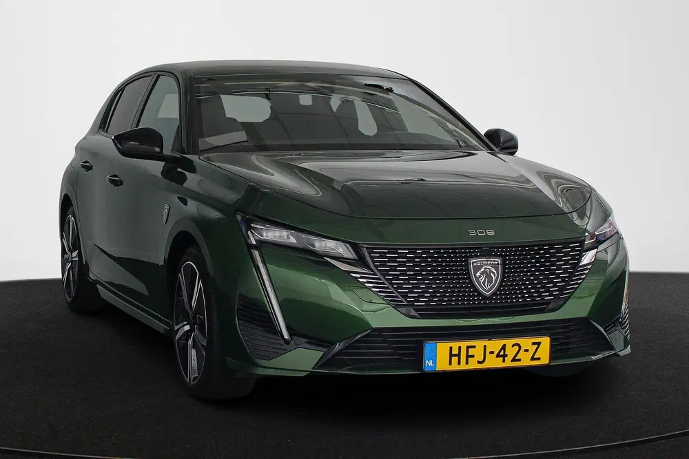 Peugeot 308 1.2 PureTech GT Automaat Navigatie LED Kop uit 2022, foto 2