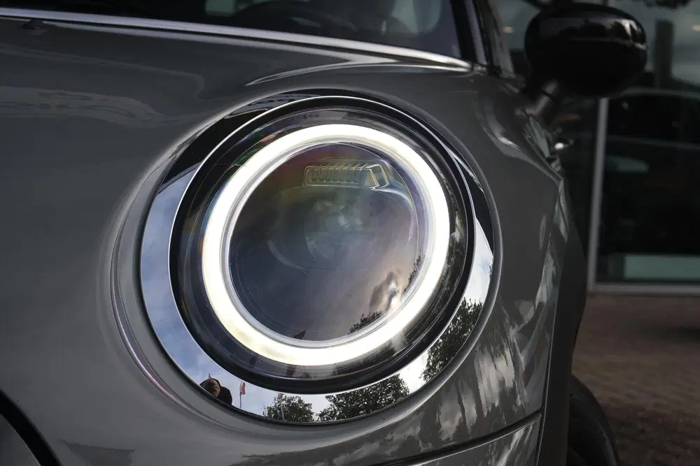 Mini Cooper 1.5 Cooper Business Edition 136pk uit 2022, foto 13