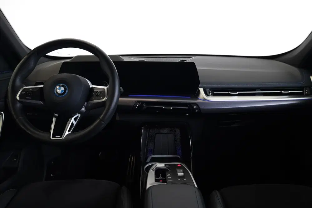 BMW X1 xDrive30e uit 2023, foto 12