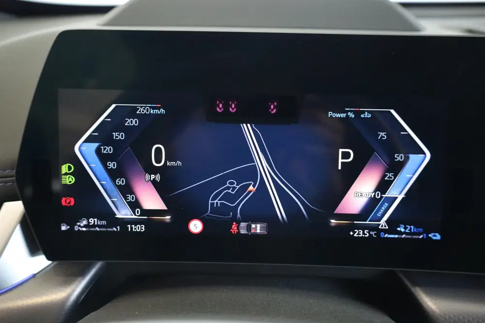 BMW X1 xDrive30e uit 2023, foto 14