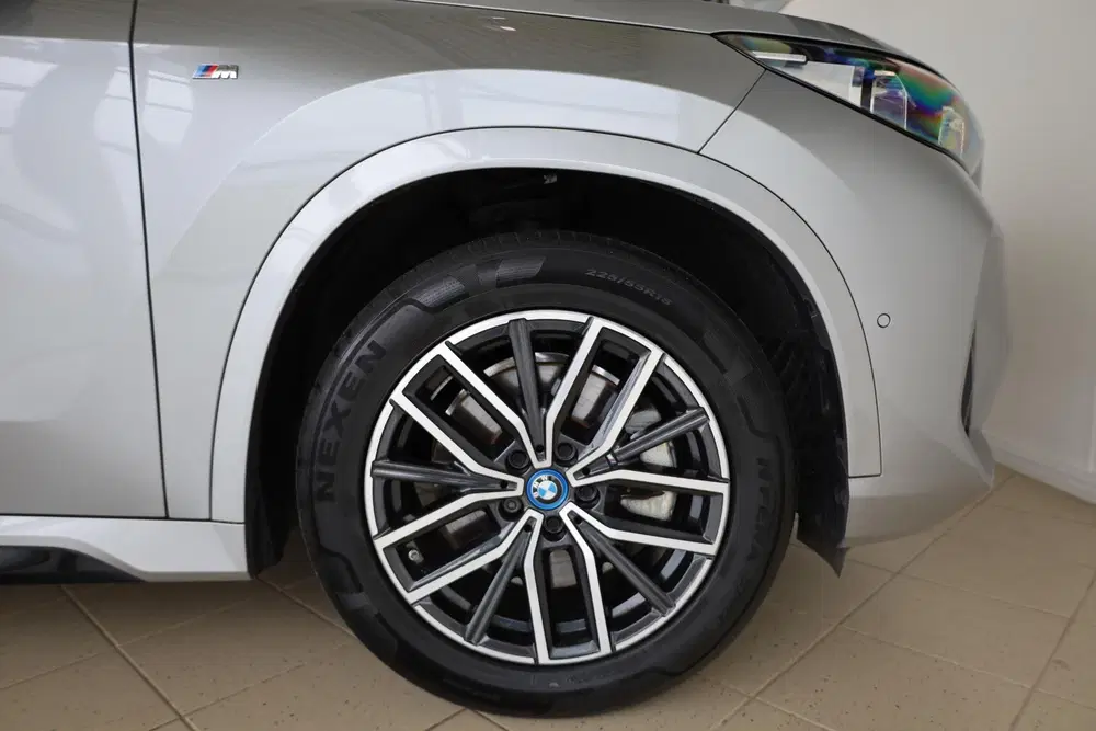 BMW X1 xDrive30e uit 2023, foto 7
