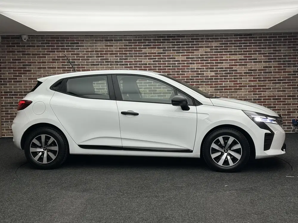 Mitsubishi Colt 1.0 MT Pure Carplay Navi Led Airco Zuinig uit 2025, foto 4
