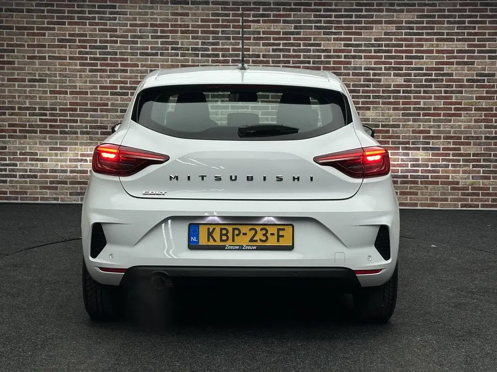 Mitsubishi Colt 1.0 MT Pure Carplay Navi Led Airco Zuinig uit 2025, foto 6