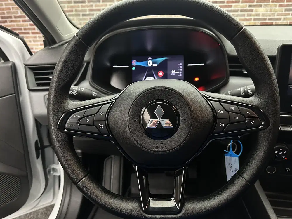 Mitsubishi Colt 1.0 MT Pure Carplay Navi Led Airco Zuinig uit 2025, foto 9