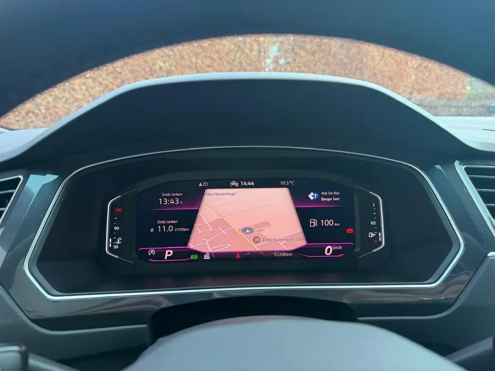 Volkswagen Tiguan 1.5 TSI 2X R-Line -VIRTUEL-PANO-CAMERA-LED uit 2022, foto 10