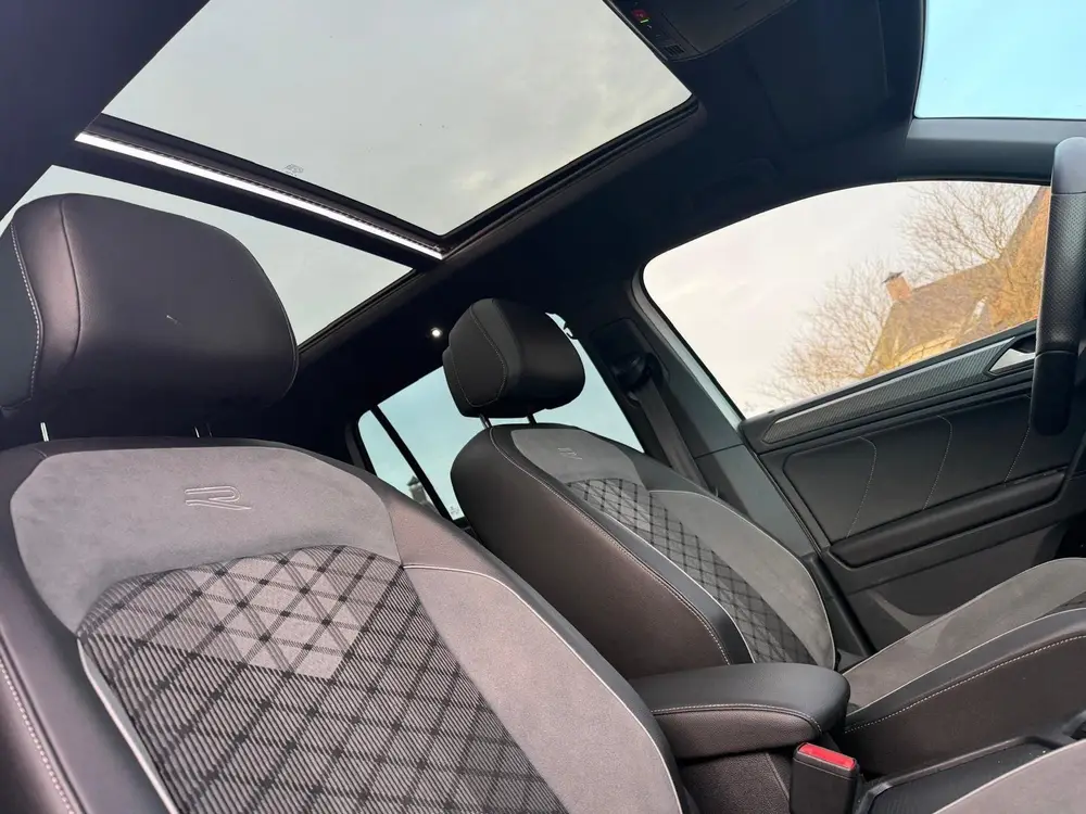 Volkswagen Tiguan 1.5 TSI 2X R-Line -VIRTUEL-PANO-CAMERA-LED uit 2022, foto 11