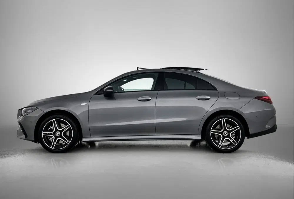 Mercedes-Benz CLA Klasse 250 e Business Solution AMG uit 2025, foto 3