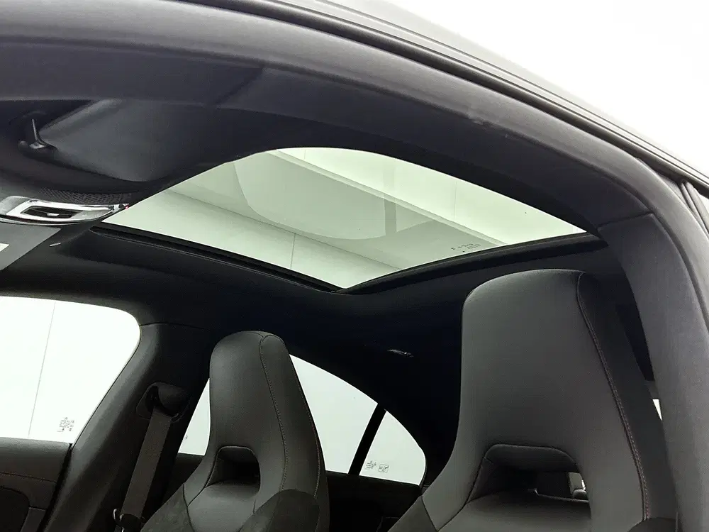 Mercedes-Benz CLA Klasse 250 e Business Solution AMG uit 2025, foto 4