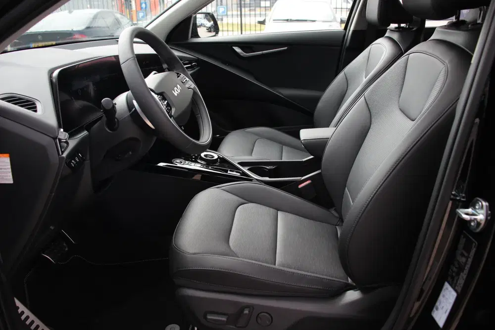 Kia Niro ExecutiveLine 64.8kWh uit 2022, foto 4