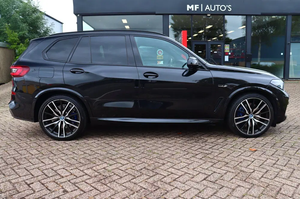 BMW X5 XDrive45e M-Sport uit 2022, foto 5