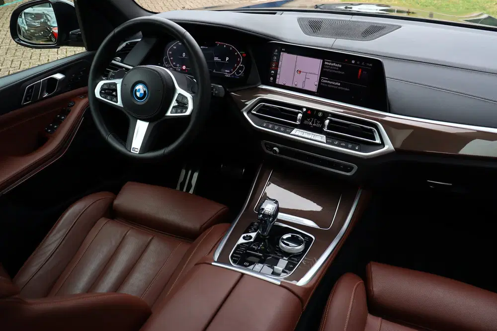 BMW X5 XDrive45e M-Sport uit 2022, foto 7