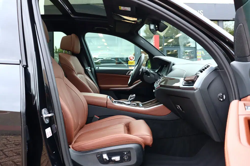 BMW X5 XDrive45e M-Sport uit 2022, foto 9