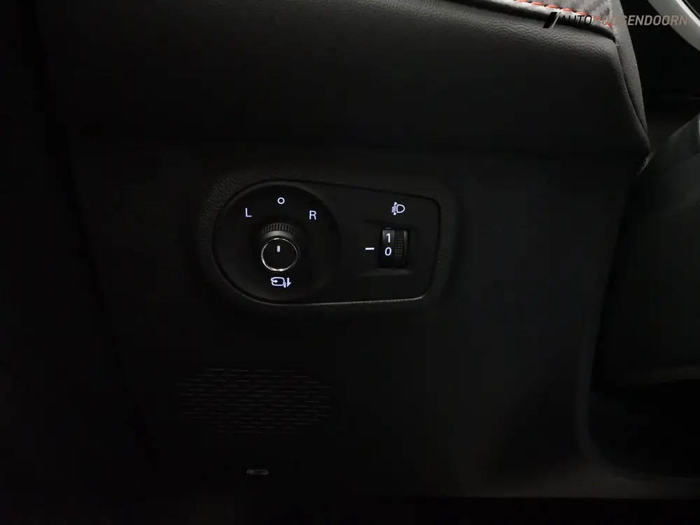 MG ZS Long Range Luxury Sport 70 kWh (APPLE CARP uit 2021, foto 17
