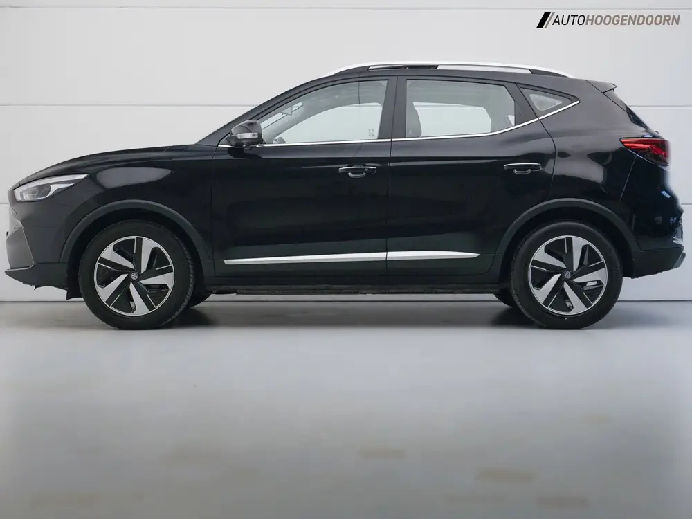 MG ZS Long Range Luxury Sport 70 kWh (APPLE CARP uit 2021, foto 2