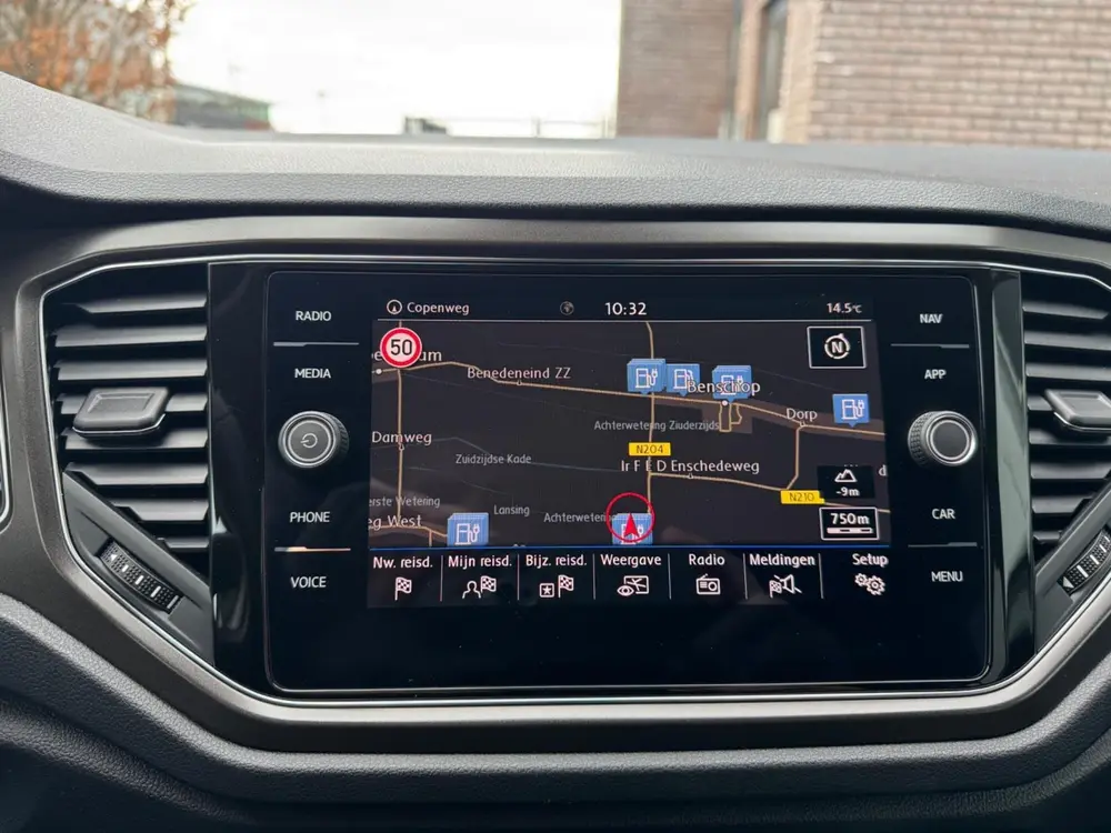 Volkswagen T-Roc 1.5 TSI Sport Business R Navi, LED, Camera uit 2019, foto 11