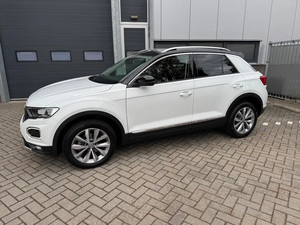 Volkswagen T-Roc 1.5 TSI Sport Business R Navi, LED, Camera uit 2019, foto 18