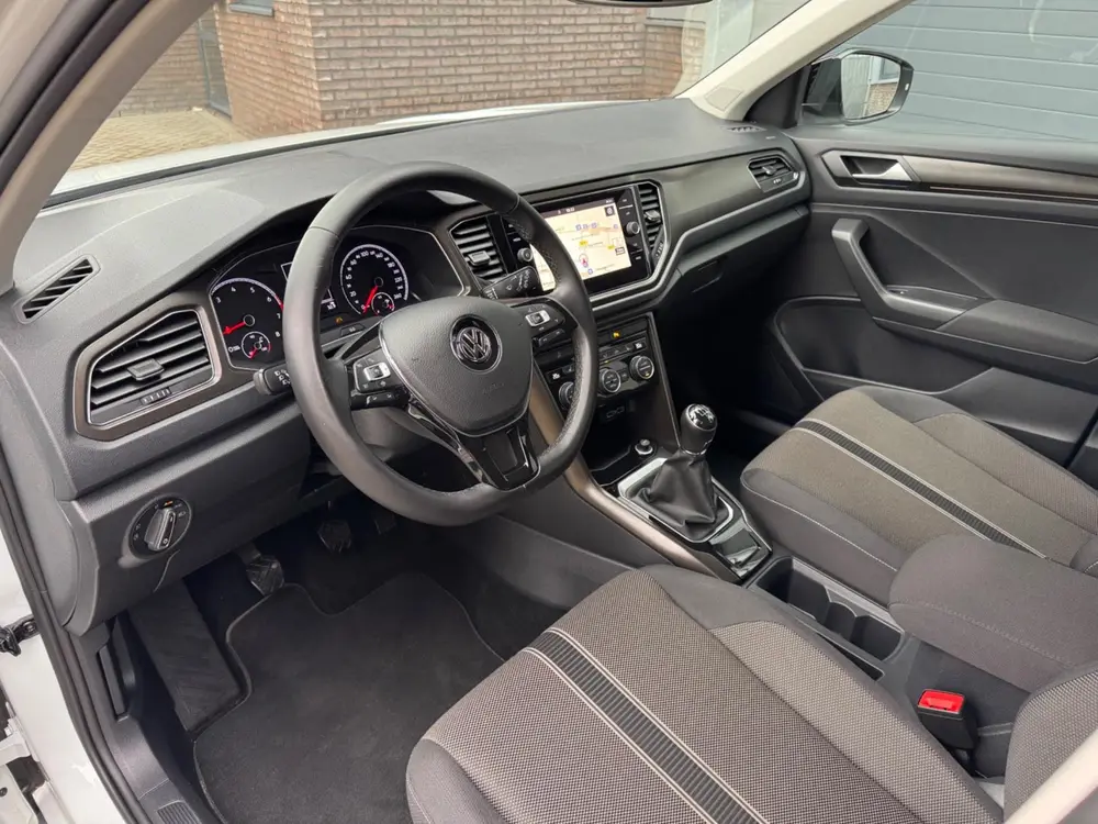 Volkswagen T-Roc 1.5 TSI Sport Business R Navi, LED, Camera uit 2019, foto 5