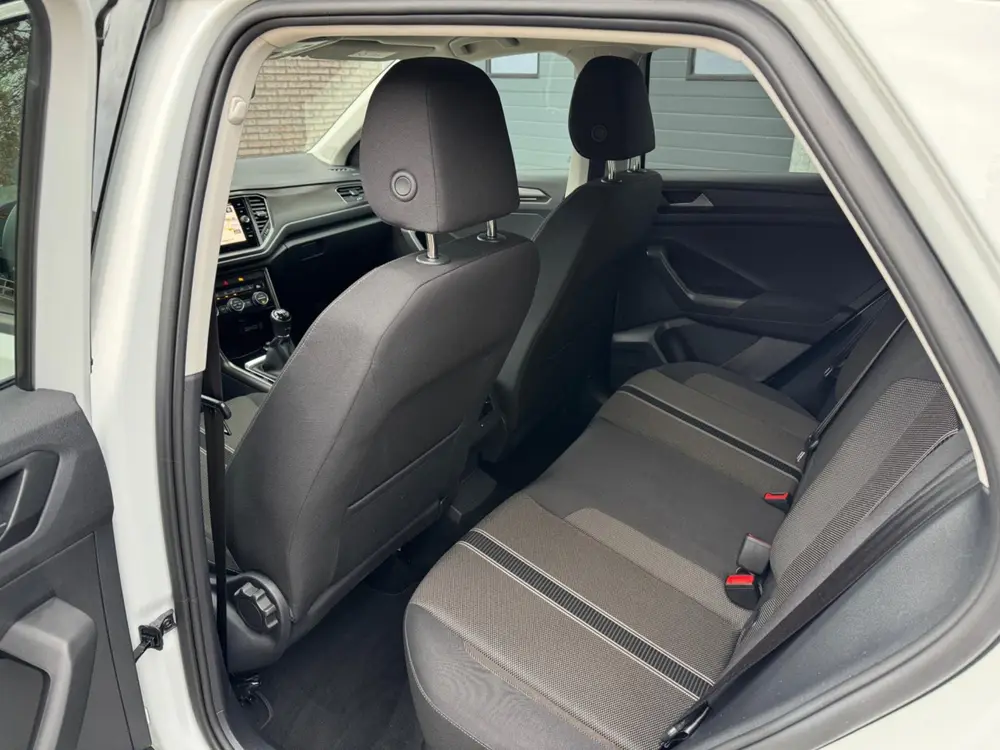 Volkswagen T-Roc 1.5 TSI Sport Business R Navi, LED, Camera uit 2019, foto 7