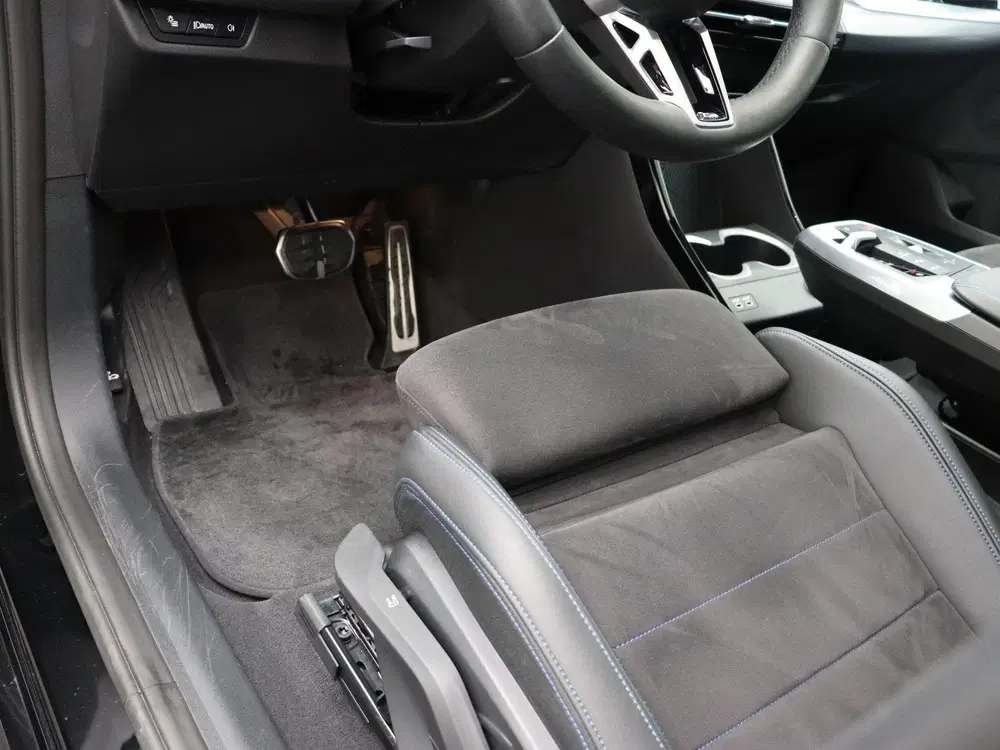 BMW X1 xDrive25e M Sportpakket uit 2024, foto 12